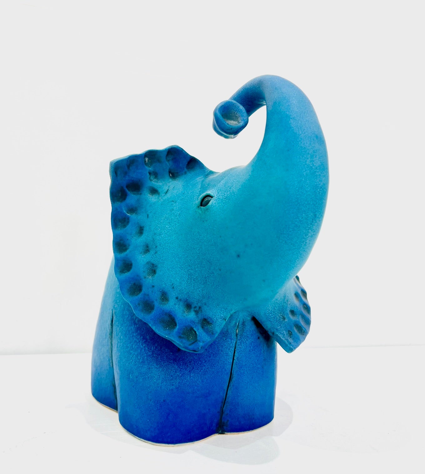 Blue Elephant II