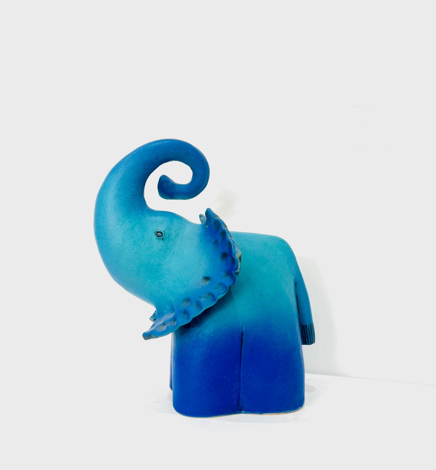 Blue Elephant III