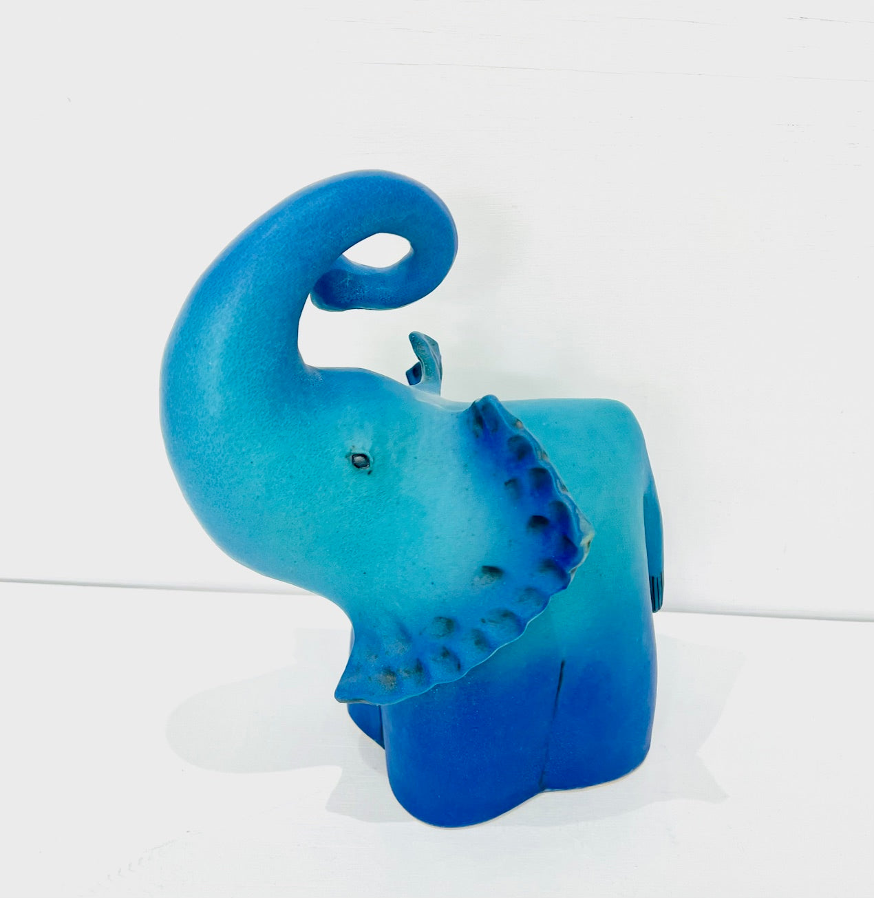 Blue Elephant III