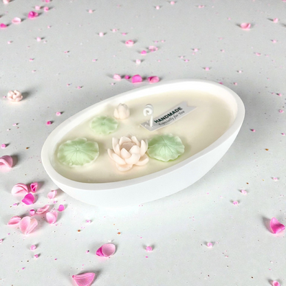 Water Lotuses - Decorative Scented Candle