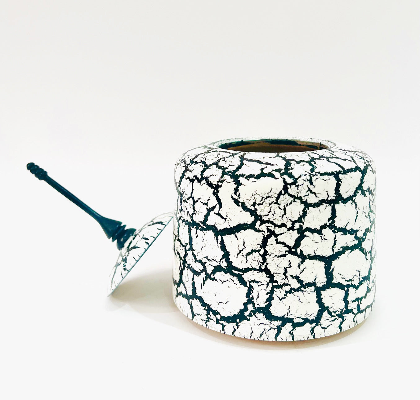 Sycamore wood finish pot with crackle effect finish