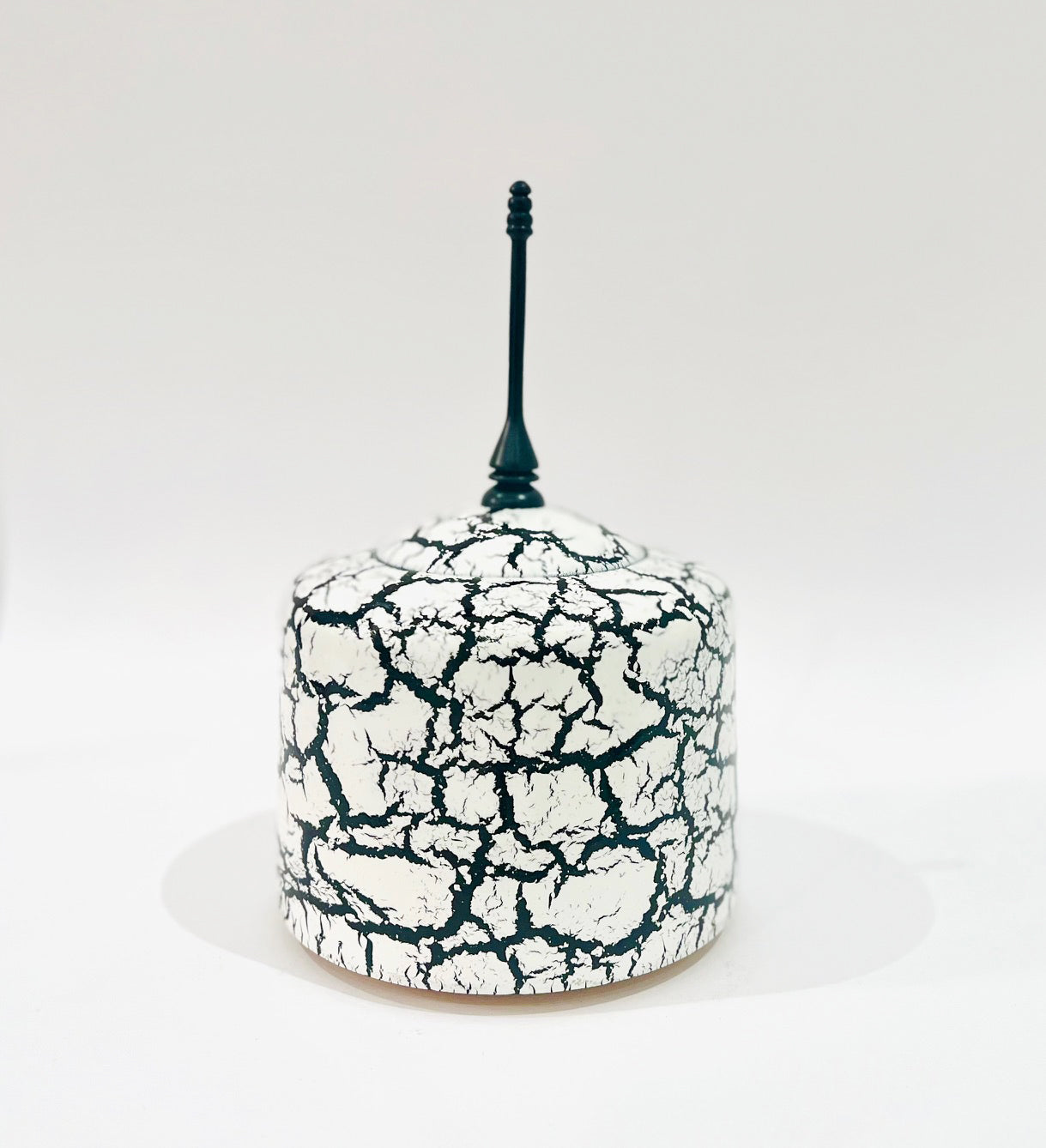 Sycamore wood finish pot with crackle effect finish