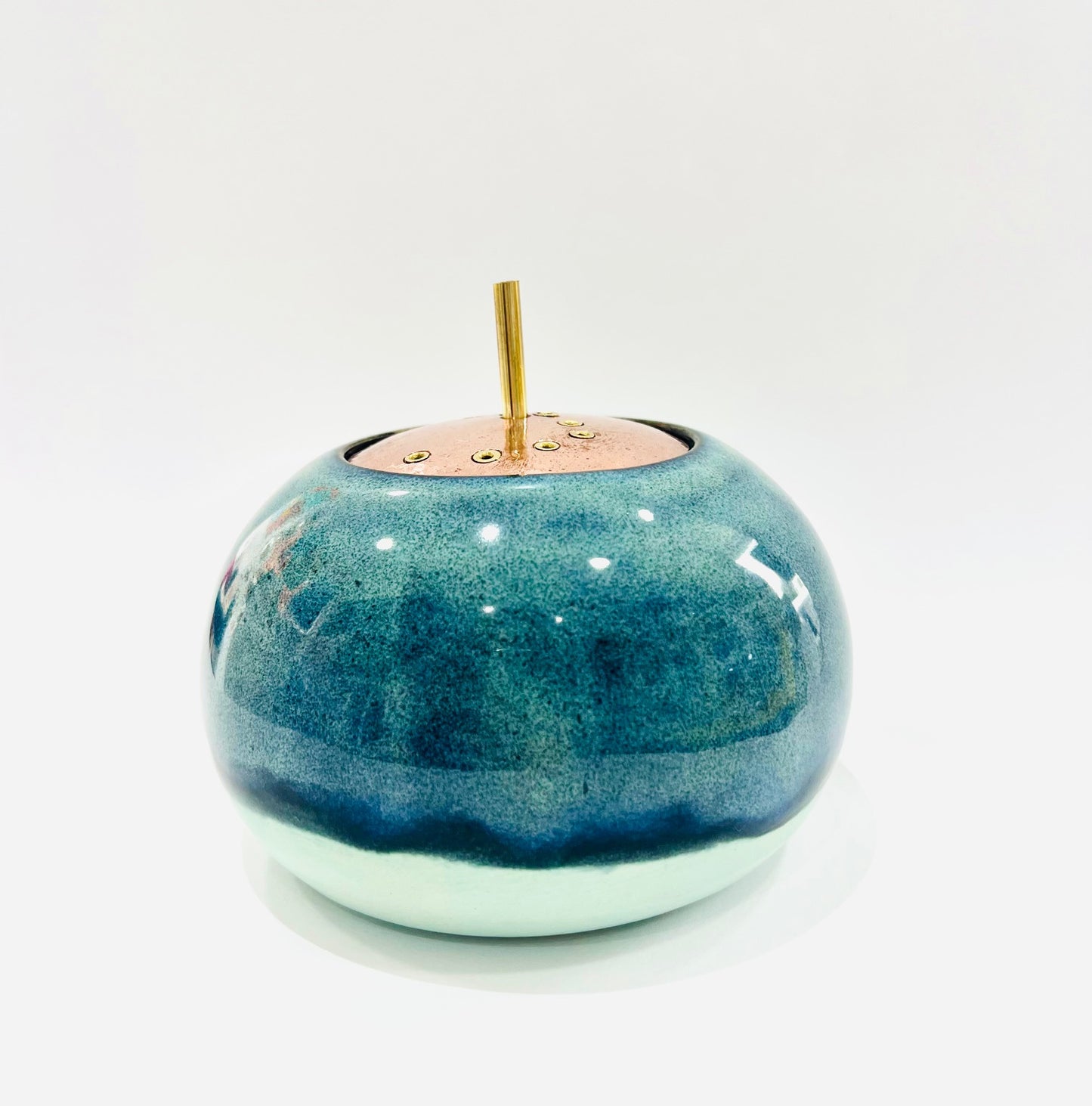 Ceramic herb container