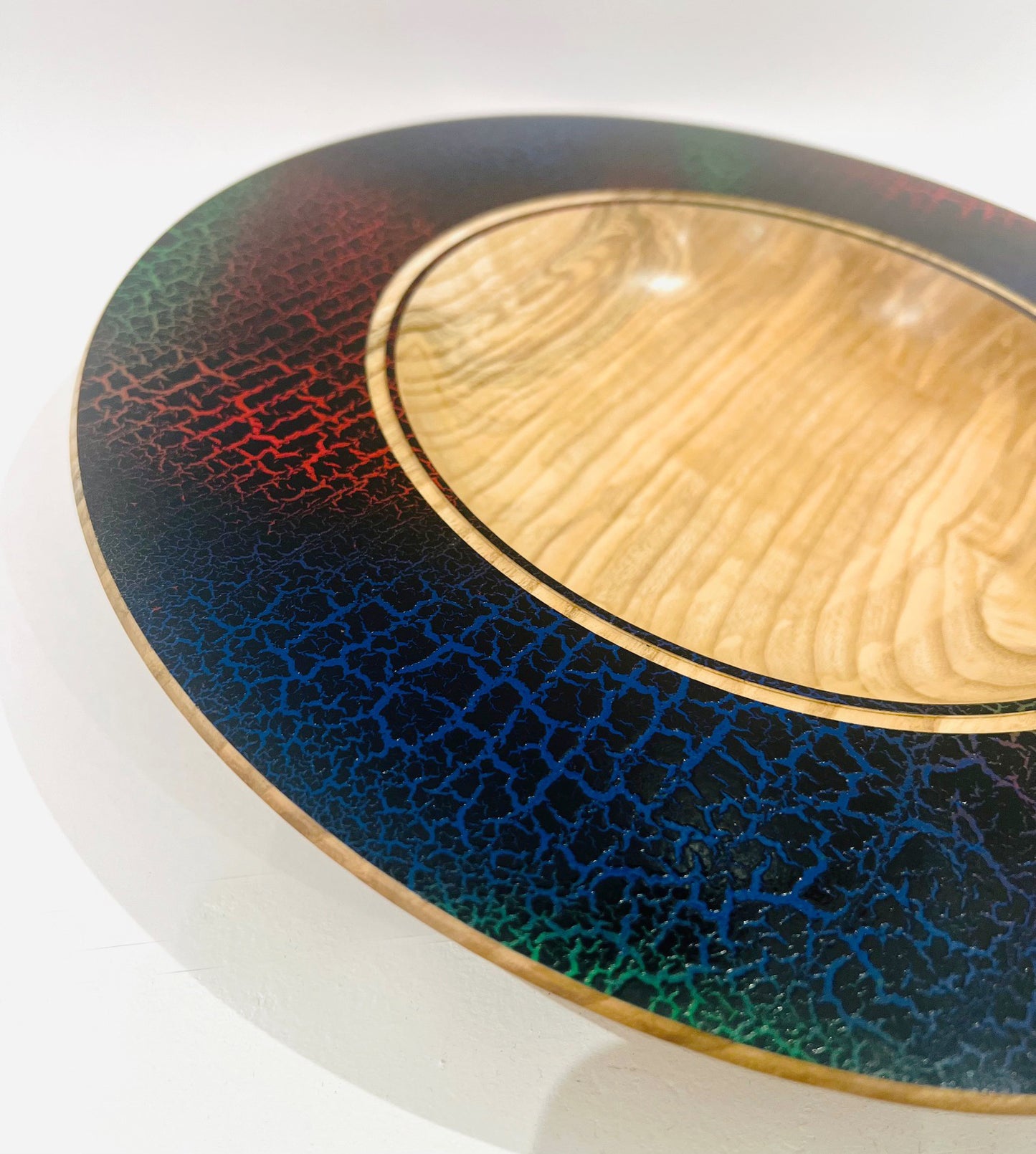 Ash wood platter with crackle effect finish