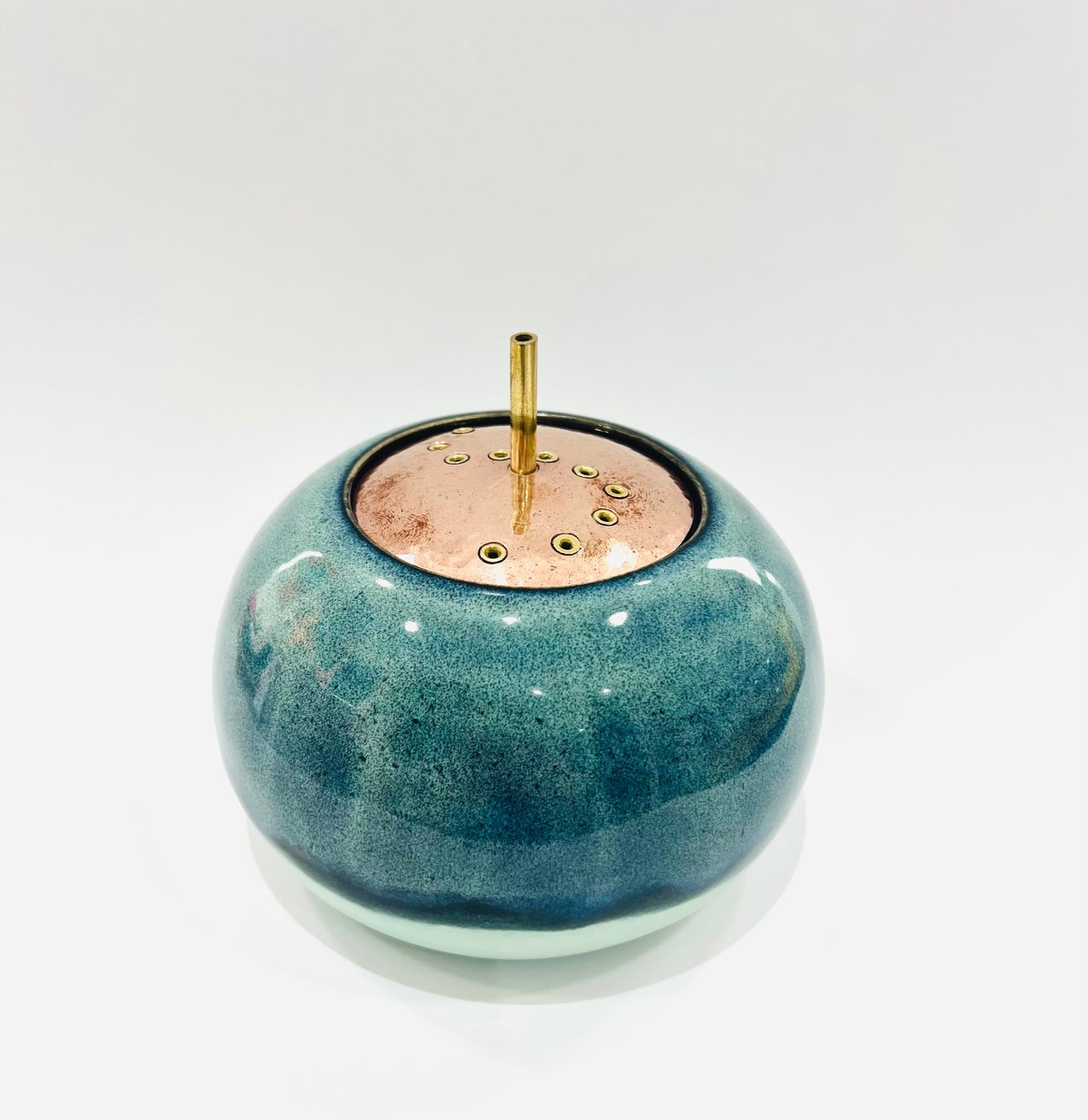 Ceramic herb container