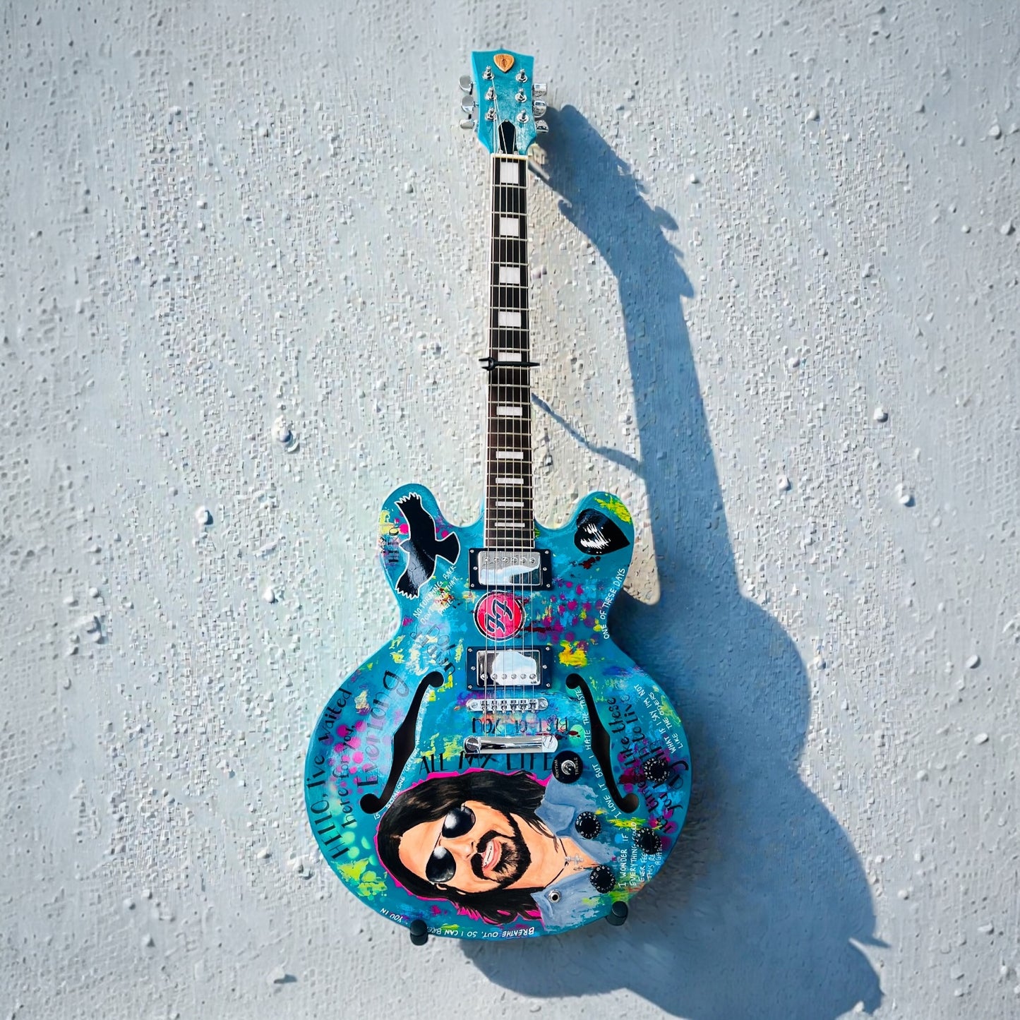 Tribute Guitar – Foo Fighters | Dave Grohl & Taylor Hawkins