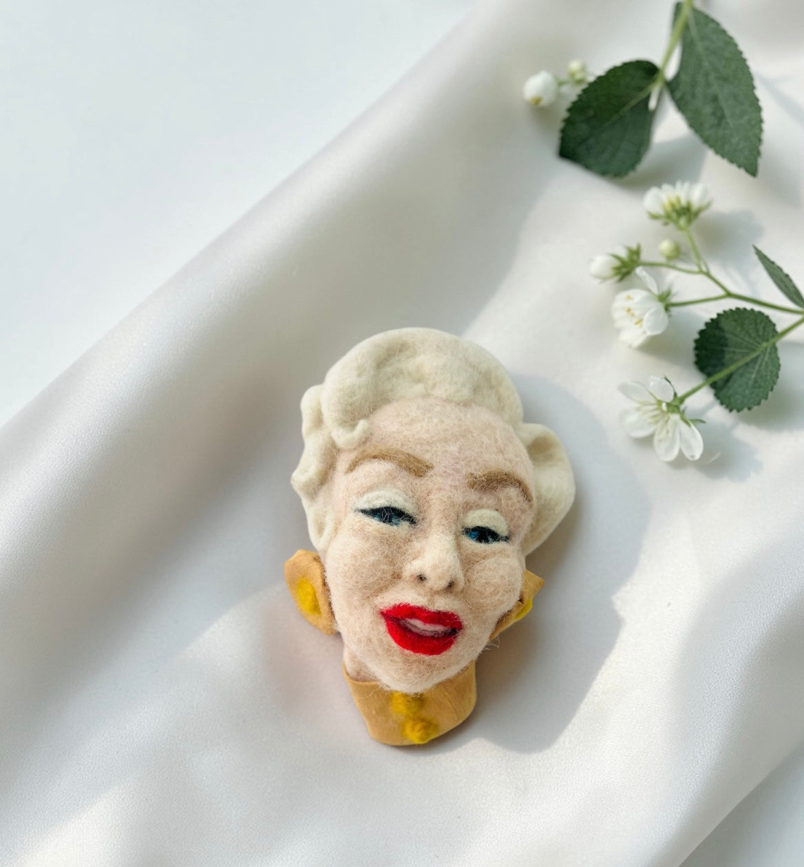 Felt Portrait Brooch – Marilyn Monroe