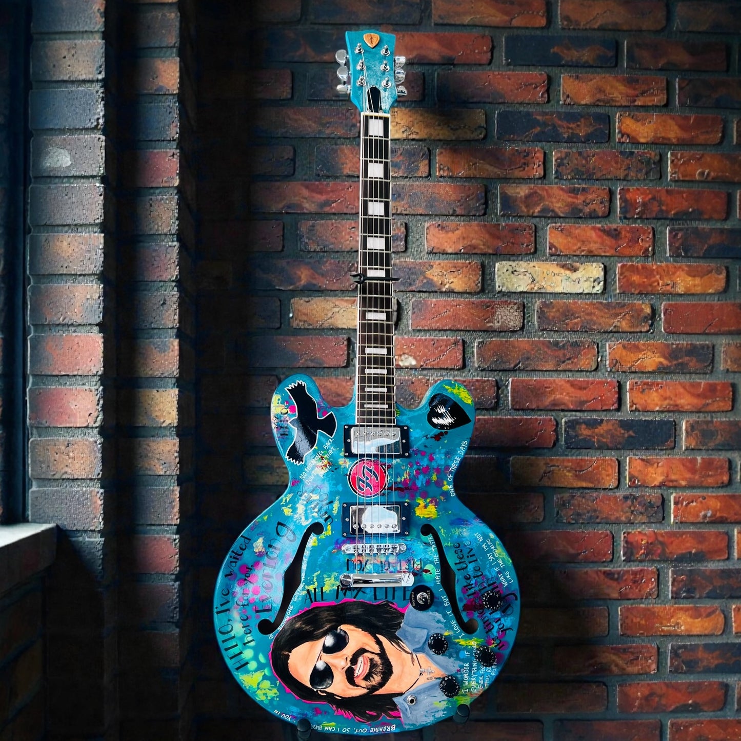 Tribute Guitar – Foo Fighters | Dave Grohl & Taylor Hawkins