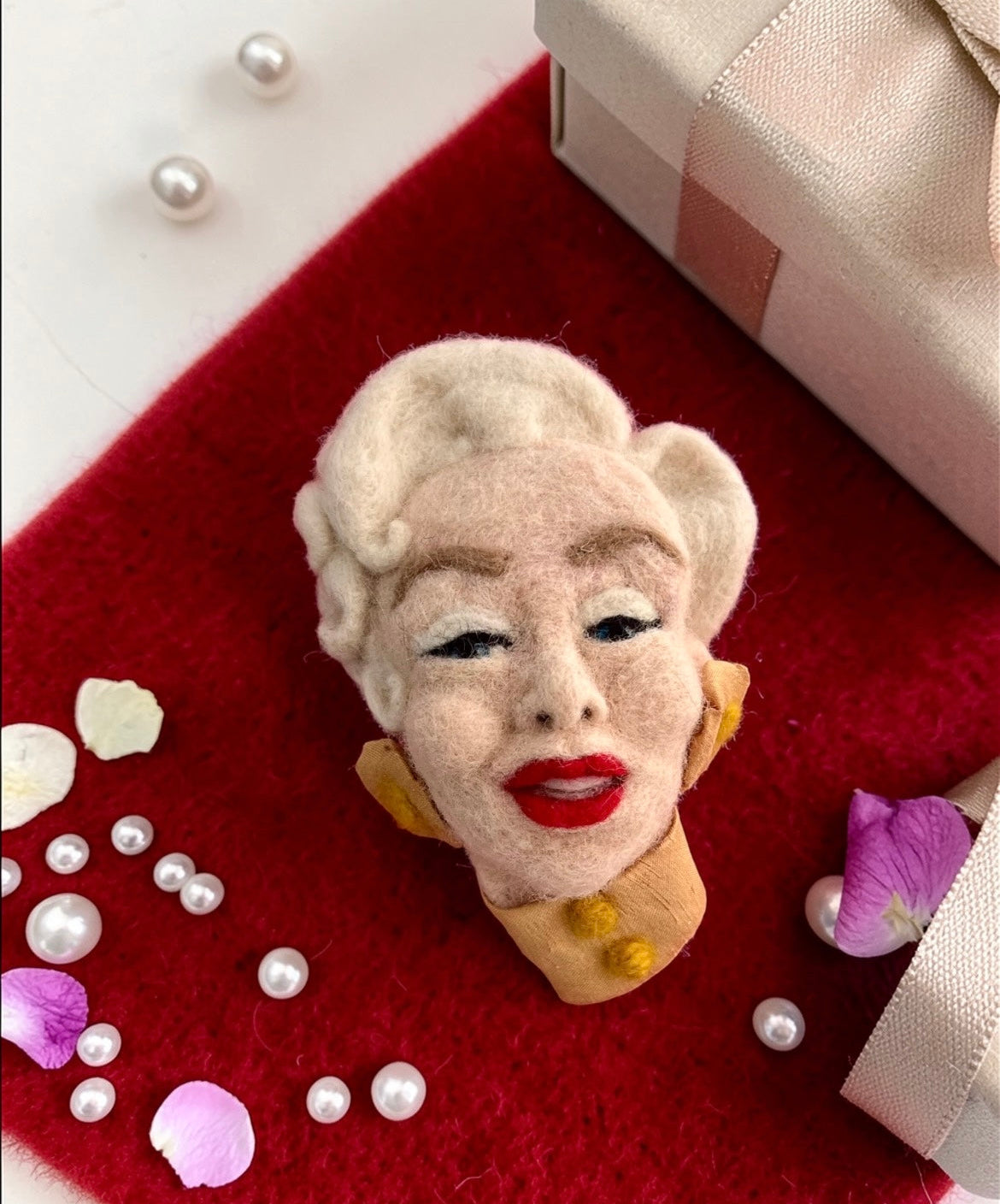 Felt Portrait Brooch – Marilyn Monroe