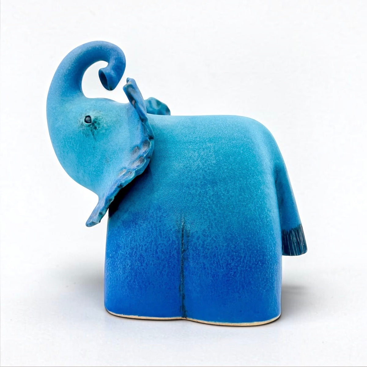 Blue Elephant VI (large)