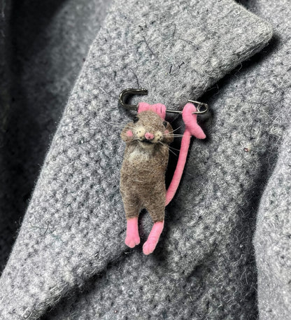 Felt Brooch – Mouse